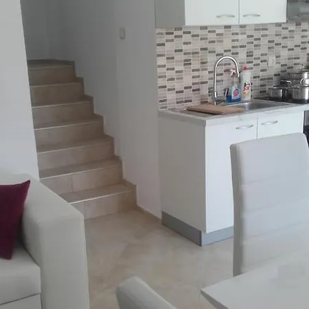 Modern House Malvina Гостевой дом Стоморска